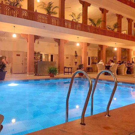 Suryaa Villa - A Boutique Heritage Hotel Dźajpur Zewnętrze zdjęcie