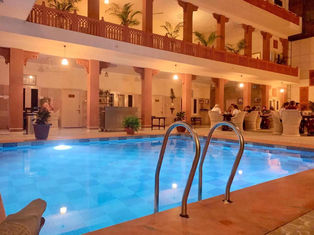 Suryaa Villa - A Boutique Heritage Hotel Dźajpur Zewnętrze zdjęcie
