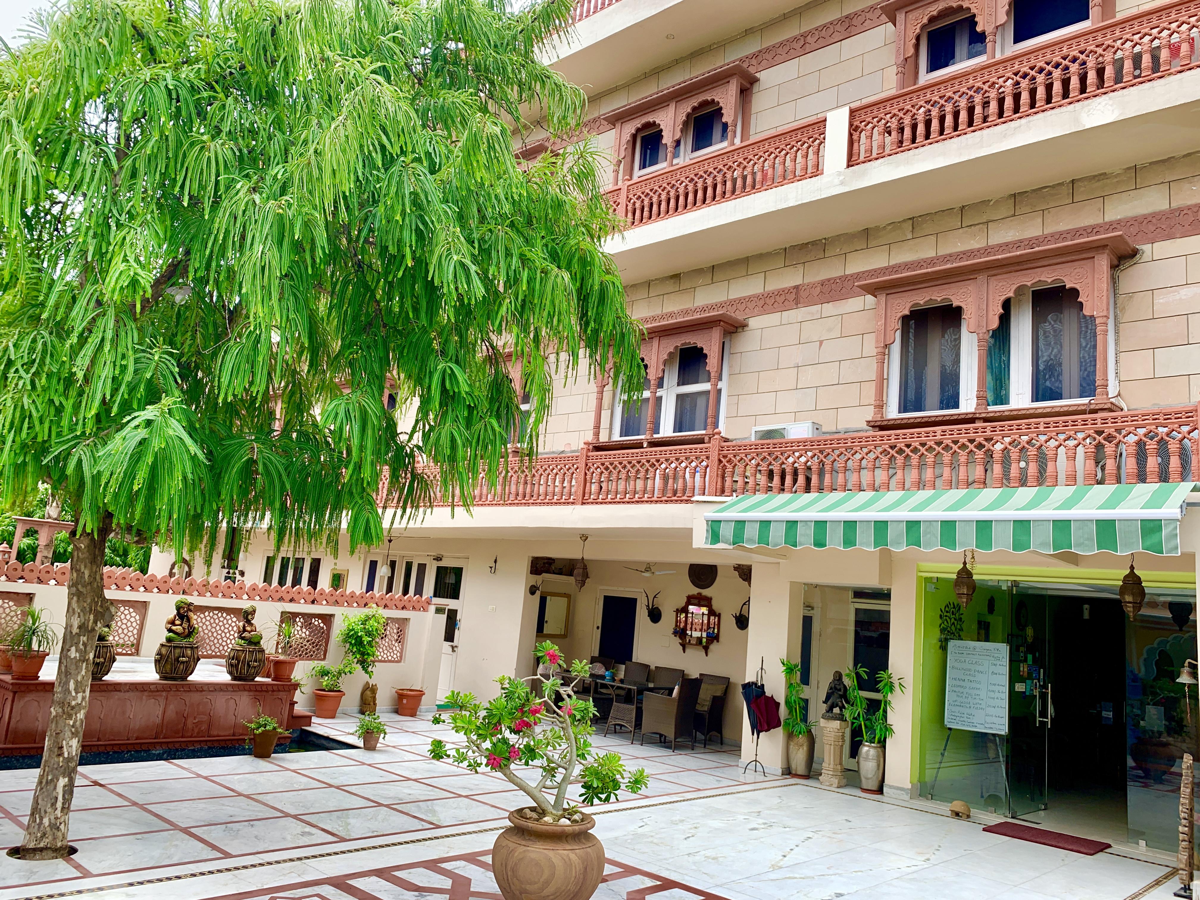 Suryaa Villa - A Boutique Heritage Hotel Dźajpur Zewnętrze zdjęcie