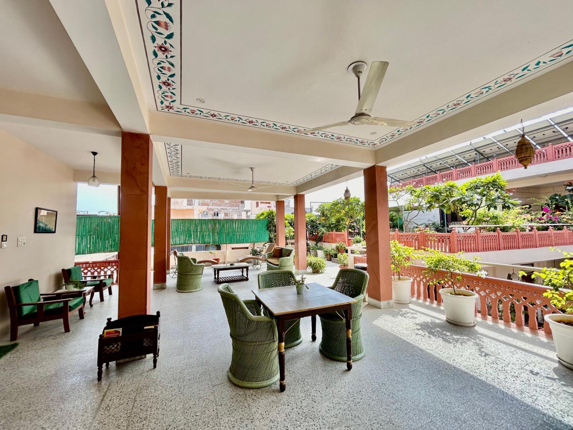 Suryaa Villa - A Boutique Heritage Hotel Dźajpur Zewnętrze zdjęcie