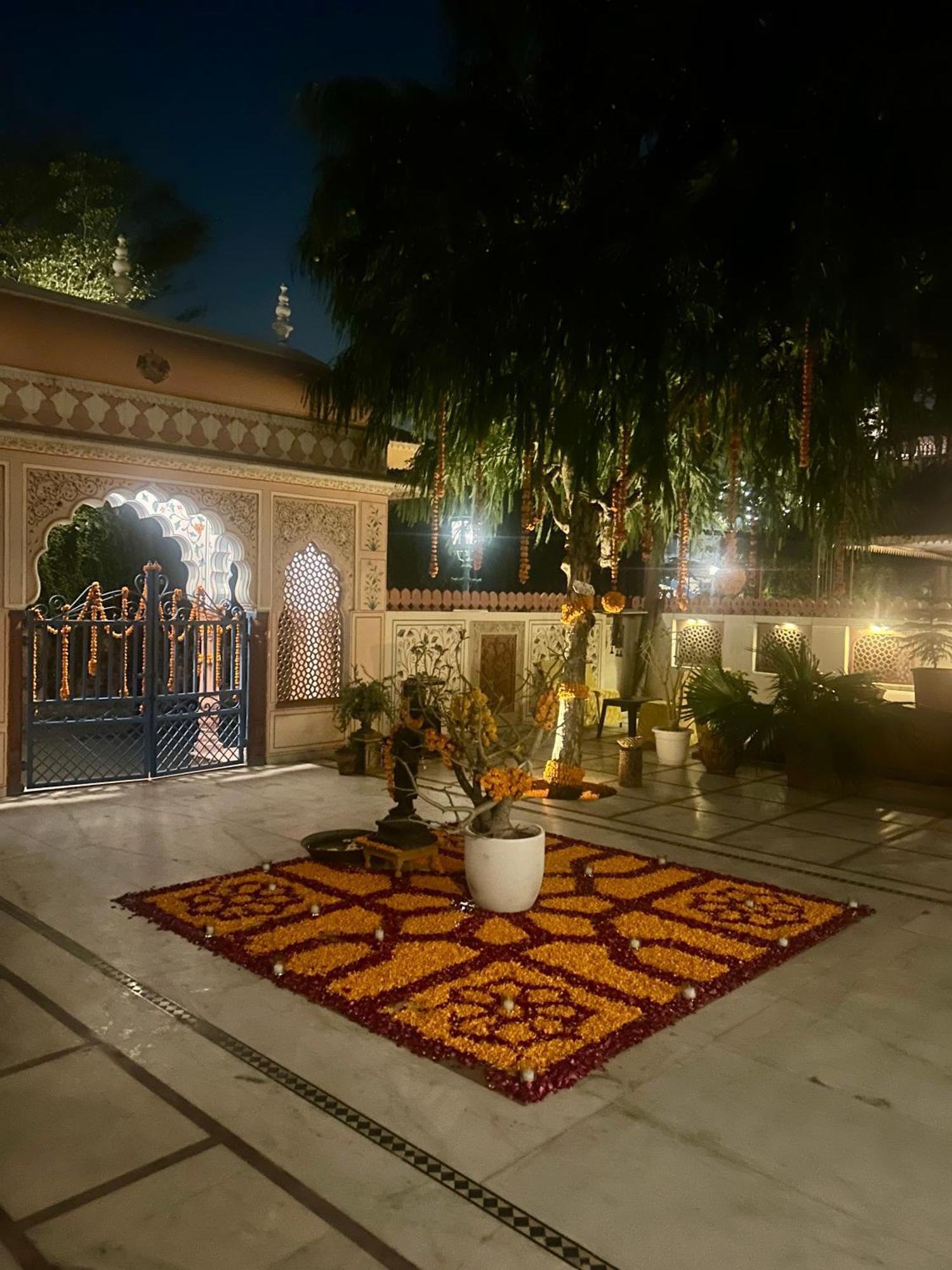 Suryaa Villa - A Boutique Heritage Hotel Dźajpur Zewnętrze zdjęcie